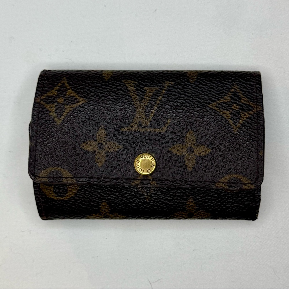 Louis Vuitton Monogram 6 Key Holder - GUC